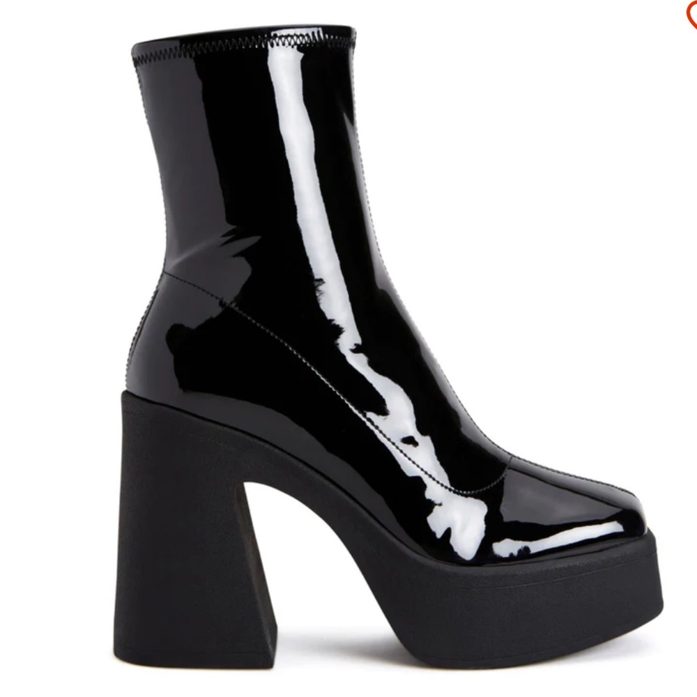 Blogger Katy Perry Heightten Stretch Bootie